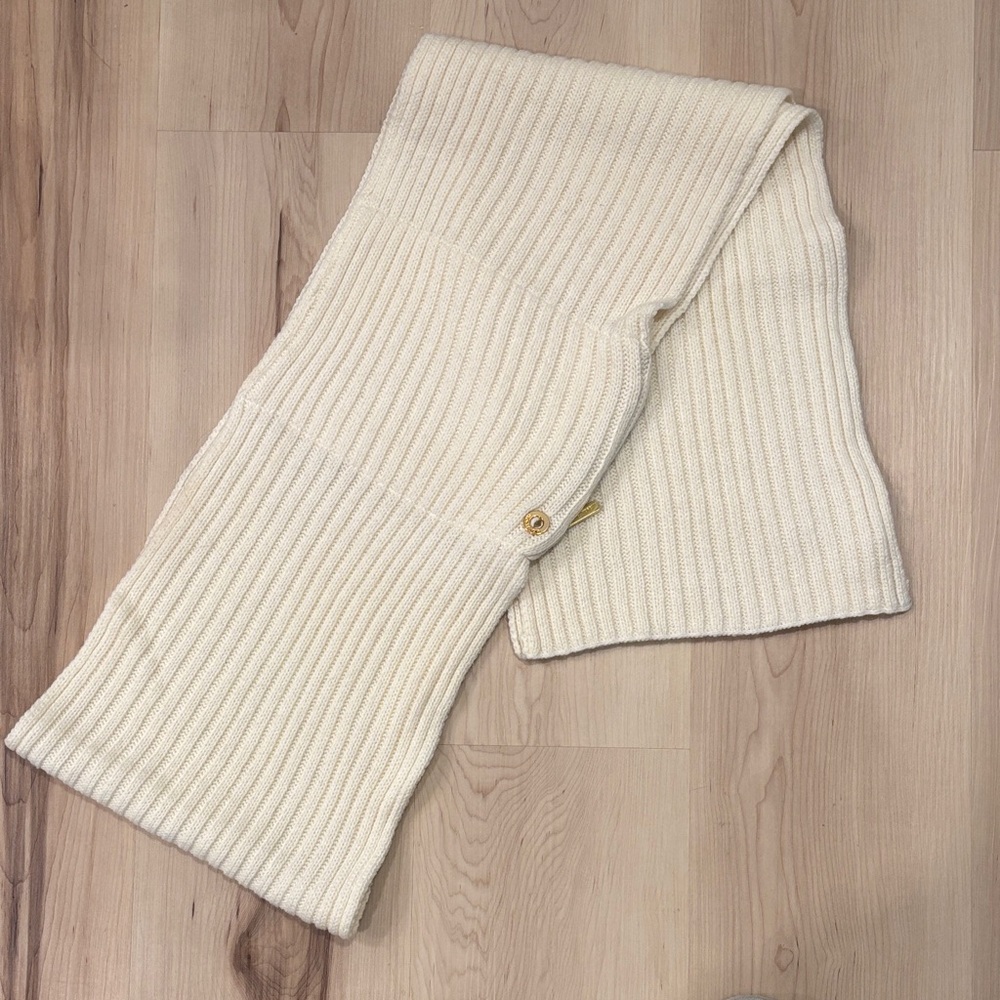 Michael Kors Cream Ribbed Knit Scarf with Button and Zipper Pocket Detail